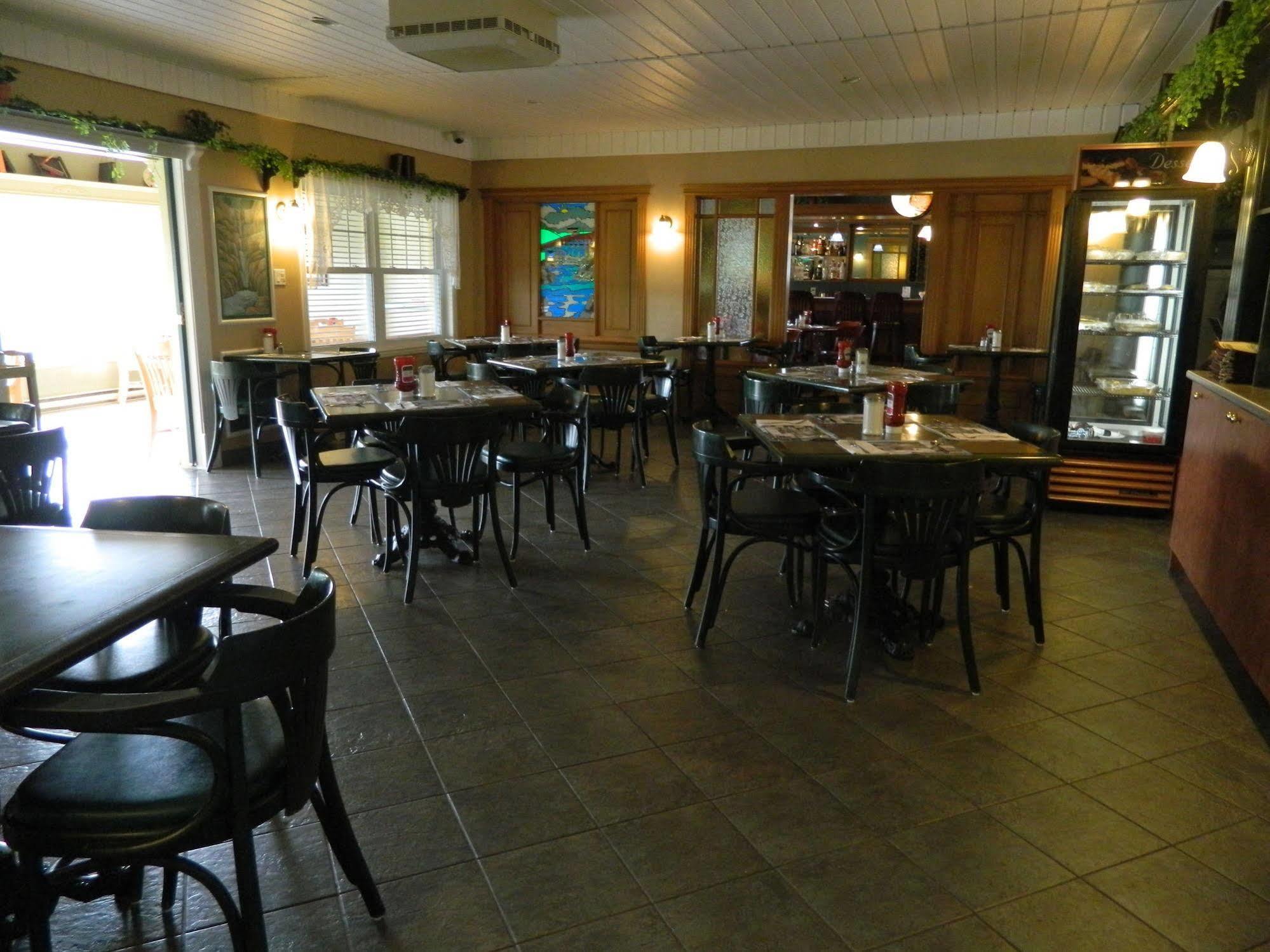 Hilltop Motel & Restaurant Grand Falls Ngoại thất bức ảnh